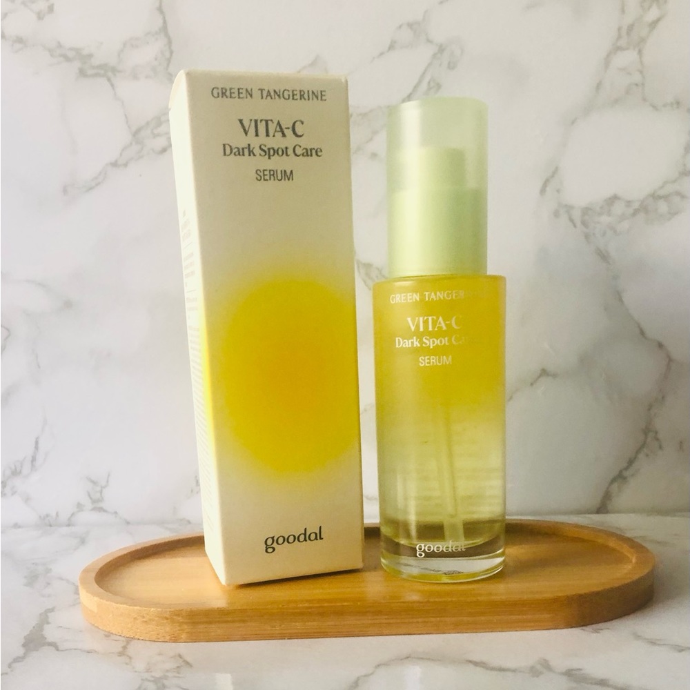 Goodal Green Tangerine Vita C Dark Serum